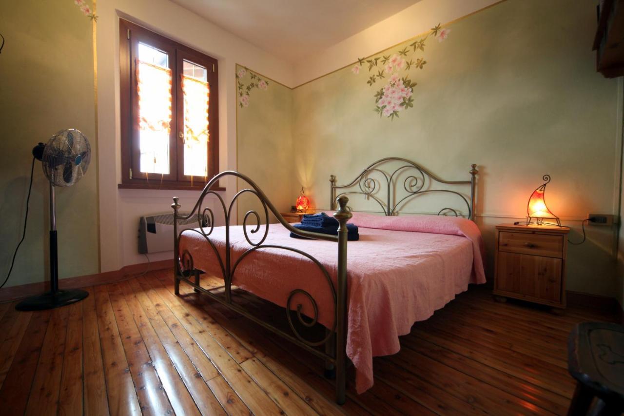 Charming Glicine And Azalea House Art And Colour With Lakeview Cadenabbia Εξωτερικό φωτογραφία